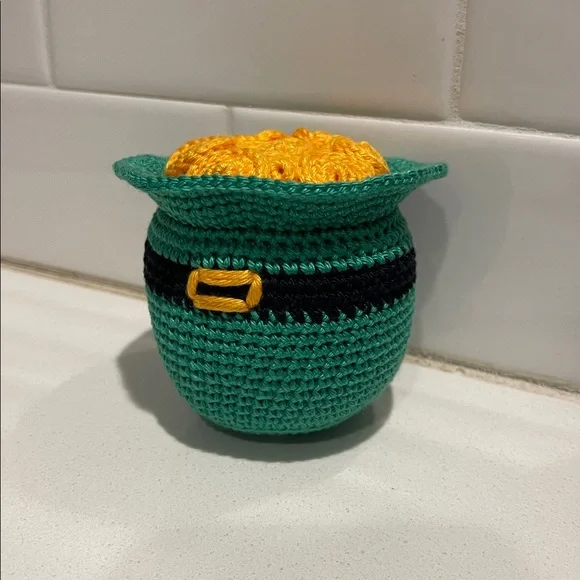 Handcrafted Crochet Pot of Gold Leprechaun Hat St. Patrick’s Day Holiday Decor - Picture 3 of 9